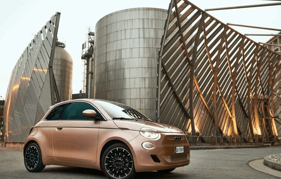 Fiat planira da ponovo proizvodi 500e u benzinskoj verziji